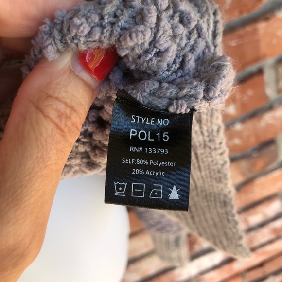 Pol gray hooded crop sweater size medium - Picture 8 of 8